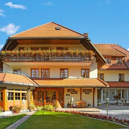 Wander-&Wellnesshotel Nägele Höchenschwand Exterior foto